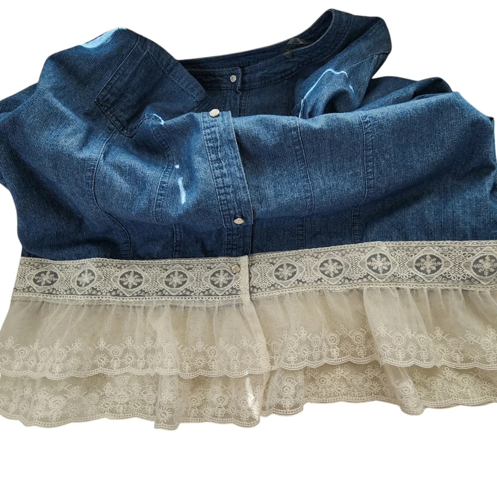Unbranded denim jacket top blouse with lace trim front buttons 2 pockets sz lrg - Picture 7 of 14